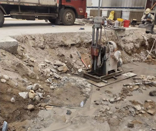 隆林公路下沉压浆
